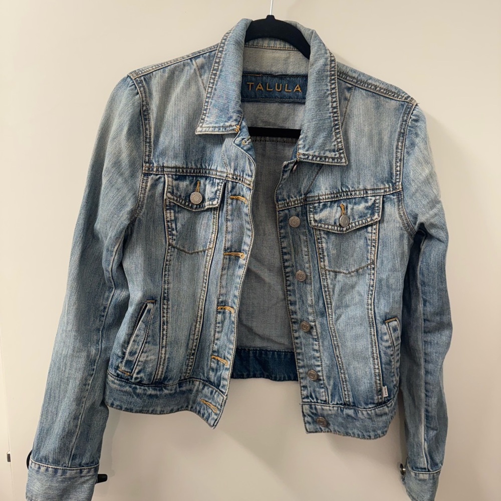 Talula (Aritzia) Light Wash Denim Jacket